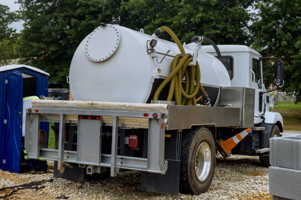 Portable Toilet Options We Offer in Grant Park, IL